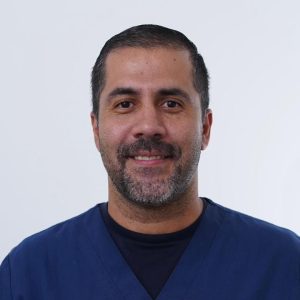 Dr. Marco Umaña